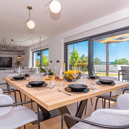 Lovely Home In Sibenik With House Sea View Екстериор снимка