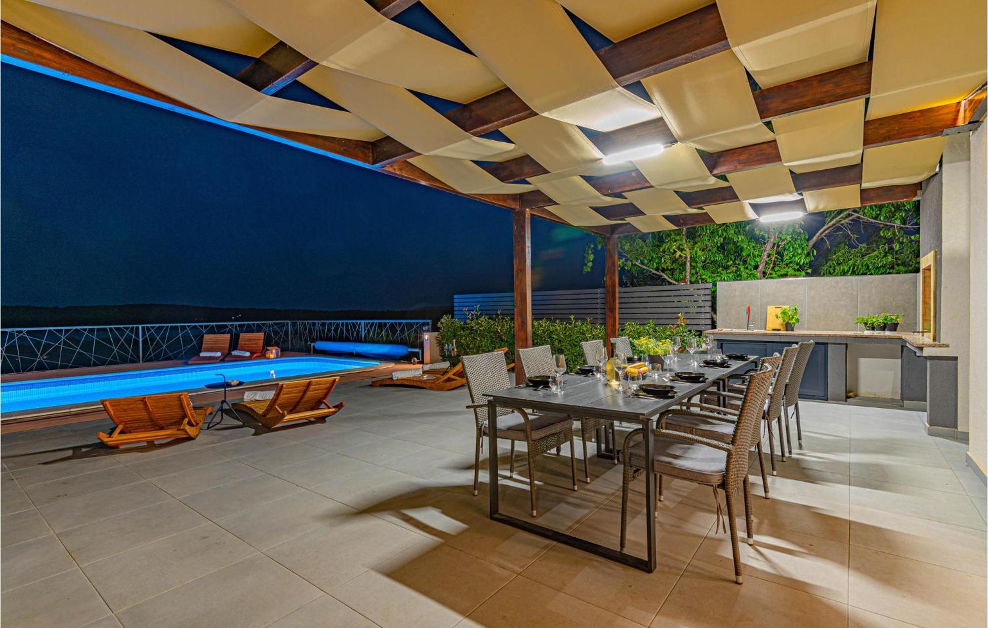 Lovely Home In Sibenik With House Sea View Екстериор снимка