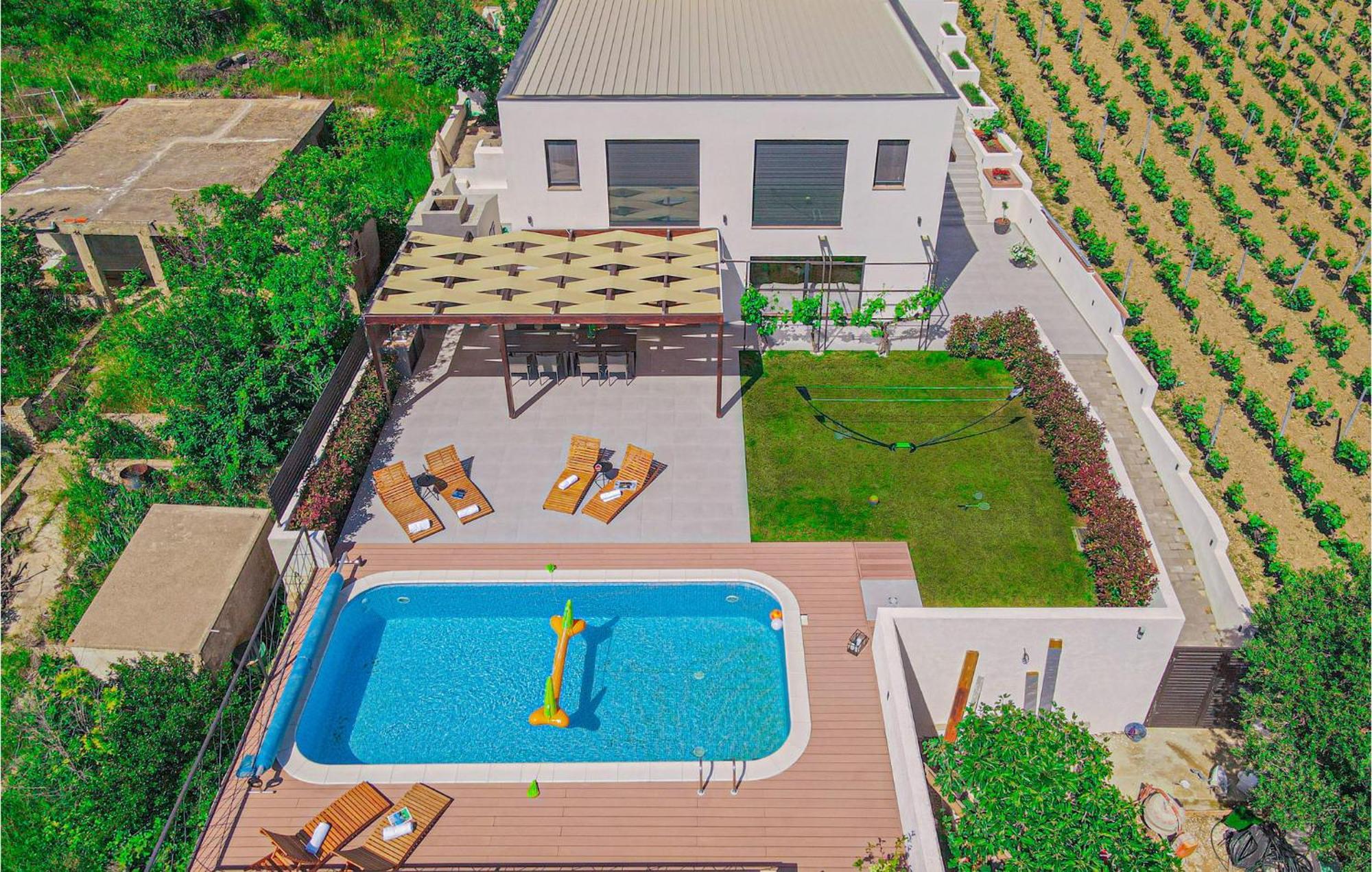 Lovely Home In Sibenik With House Sea View Екстериор снимка