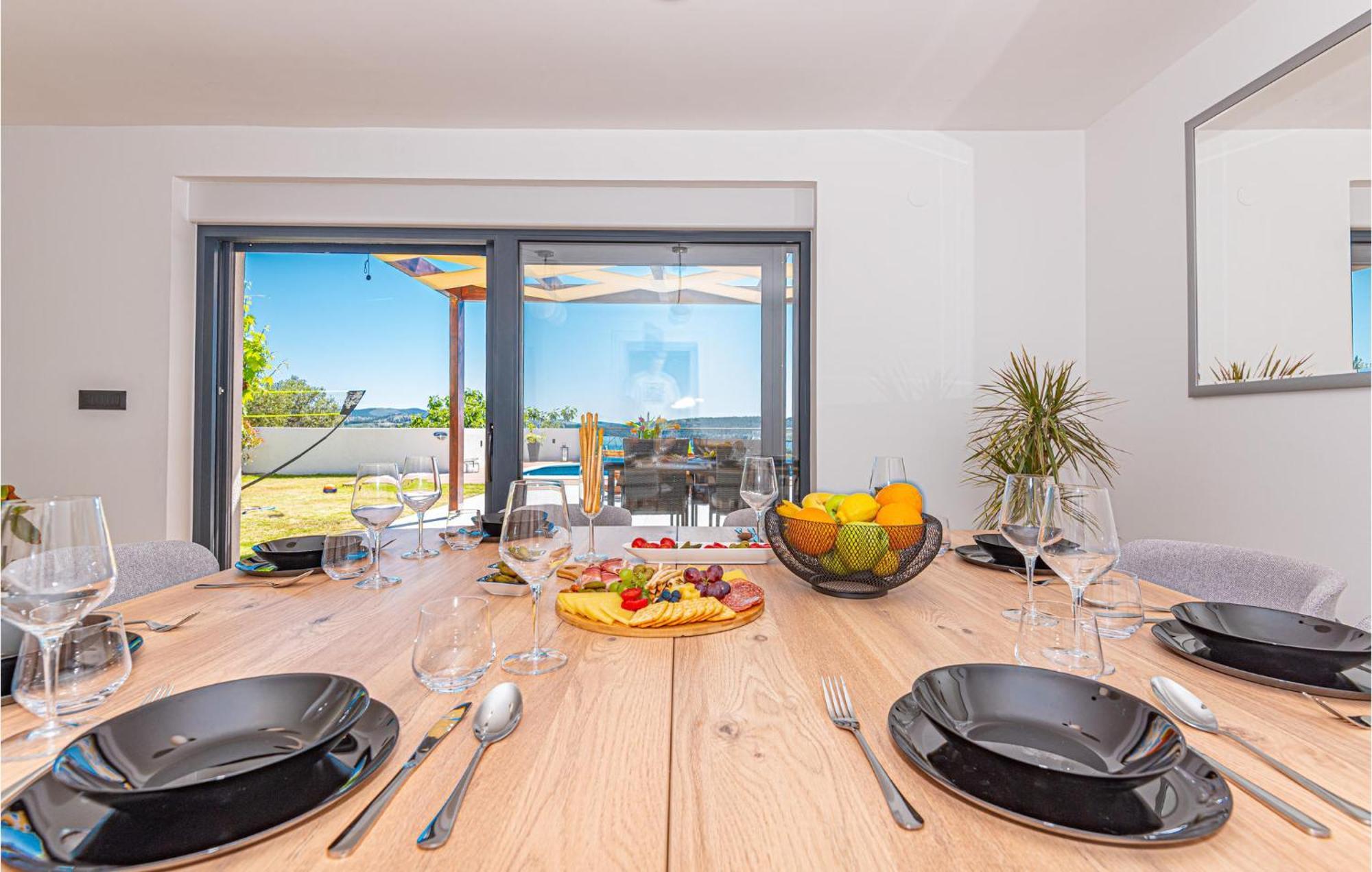 Lovely Home In Sibenik With House Sea View Екстериор снимка